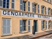 četnická stanice v Saint-Tropéz - Francouzská riviéra - Francie - poznávací zájezd