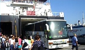 Trajektem i s monabusem