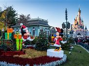 předvánoční Disneyland - Disneyland a Paříž v adventu - Francie - poznávací zájezd - Monatour
zdroj: https://disneylandparis-news.com/en/christmas-2021/